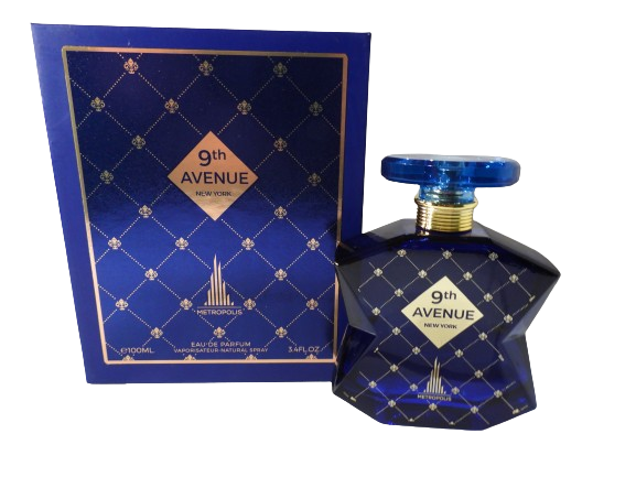 Notes are Pear, Black Currant and Quince; middle notes are Rose, Agarwood (Oud), Violet Leaves and Orris; base notes are Amber, Vanilla and Sandalwood.